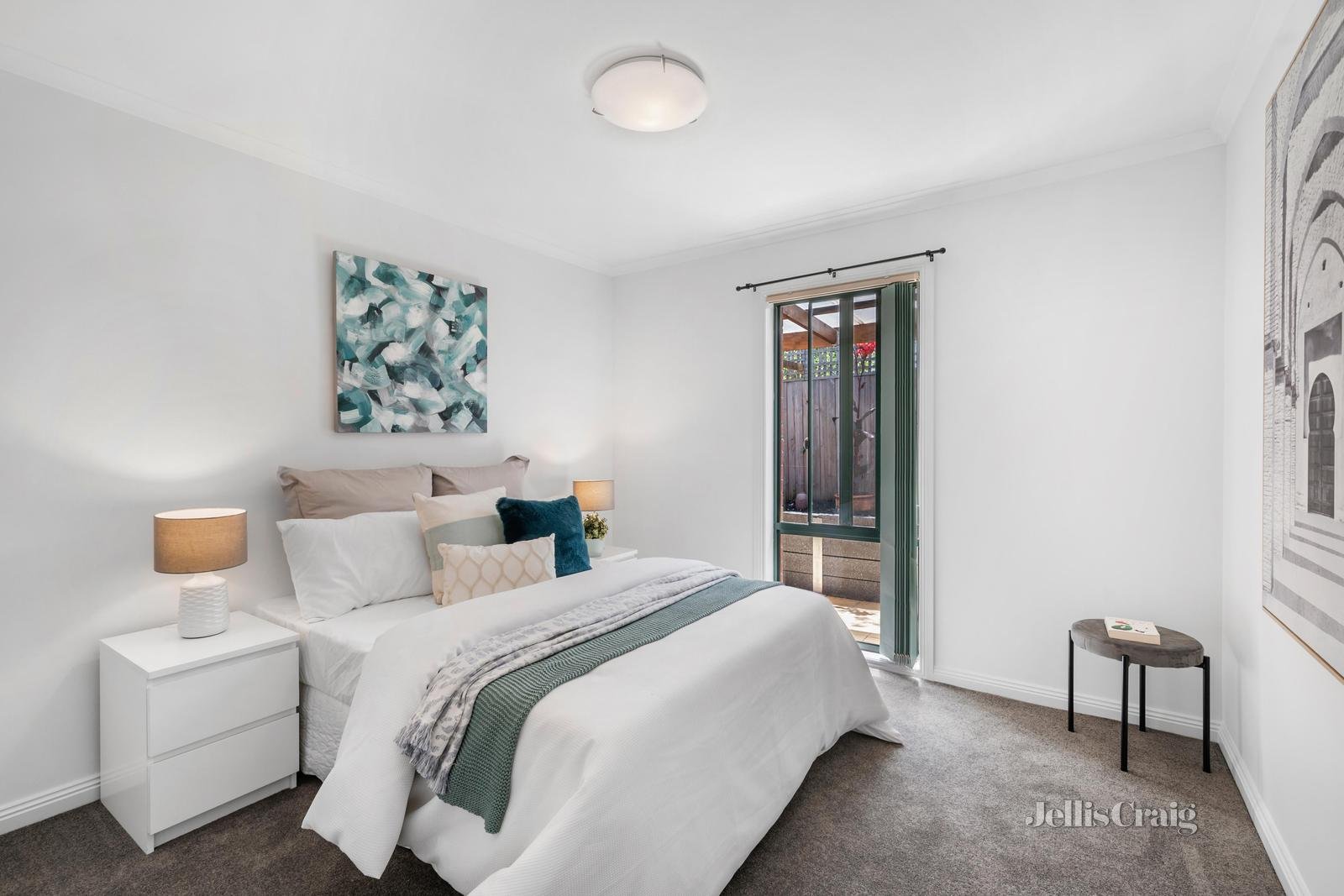 7/2 Daws Road, Doncaster East image 5