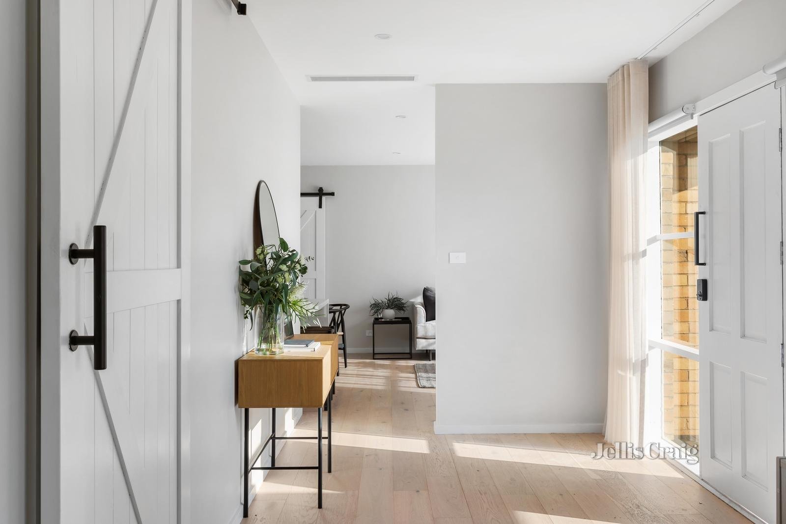 7/2 Elizabeth Crescent, Carnegie image 9