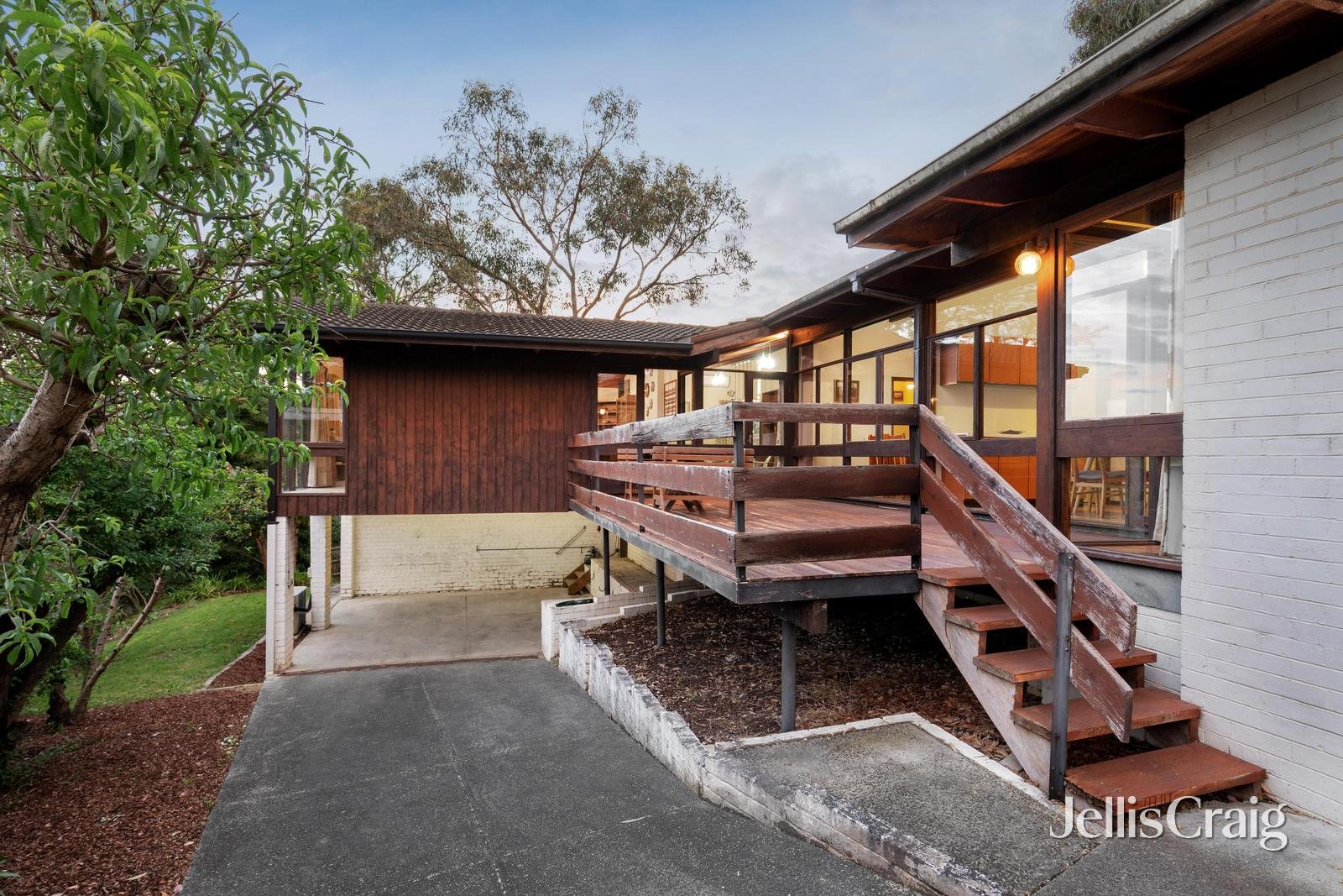 72 Fernside Avenue, Briar&nbsp;Hill image 3