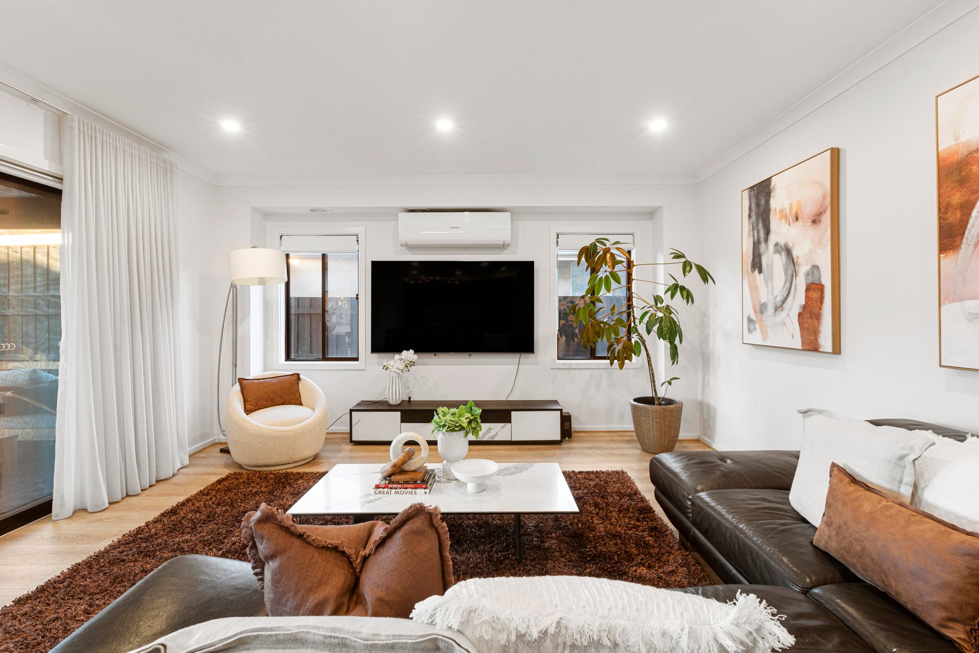 72 Gladesville Drive, Bentleigh East image 2