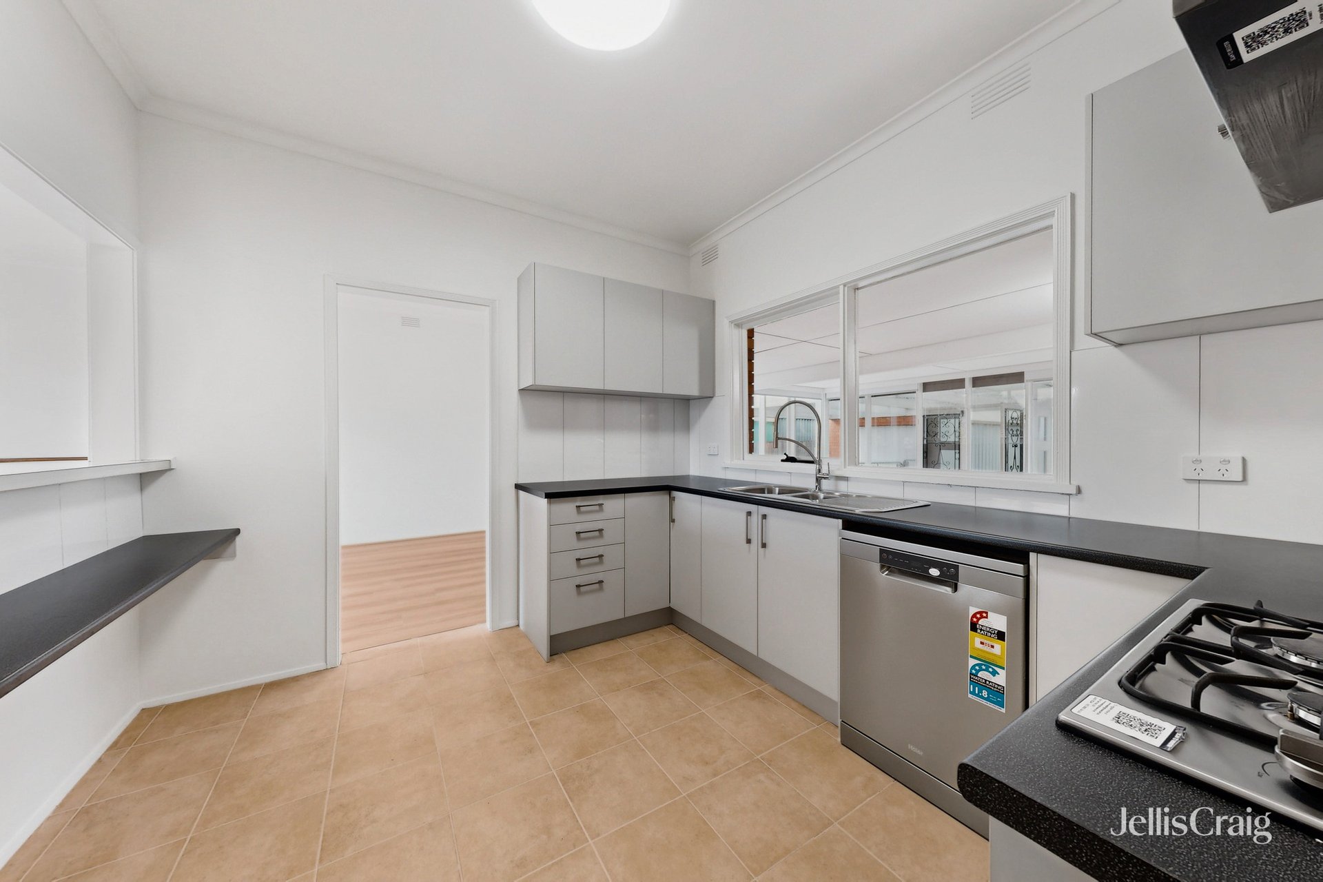 72 Gowrie Street, Bentleigh&nbsp;East image 2