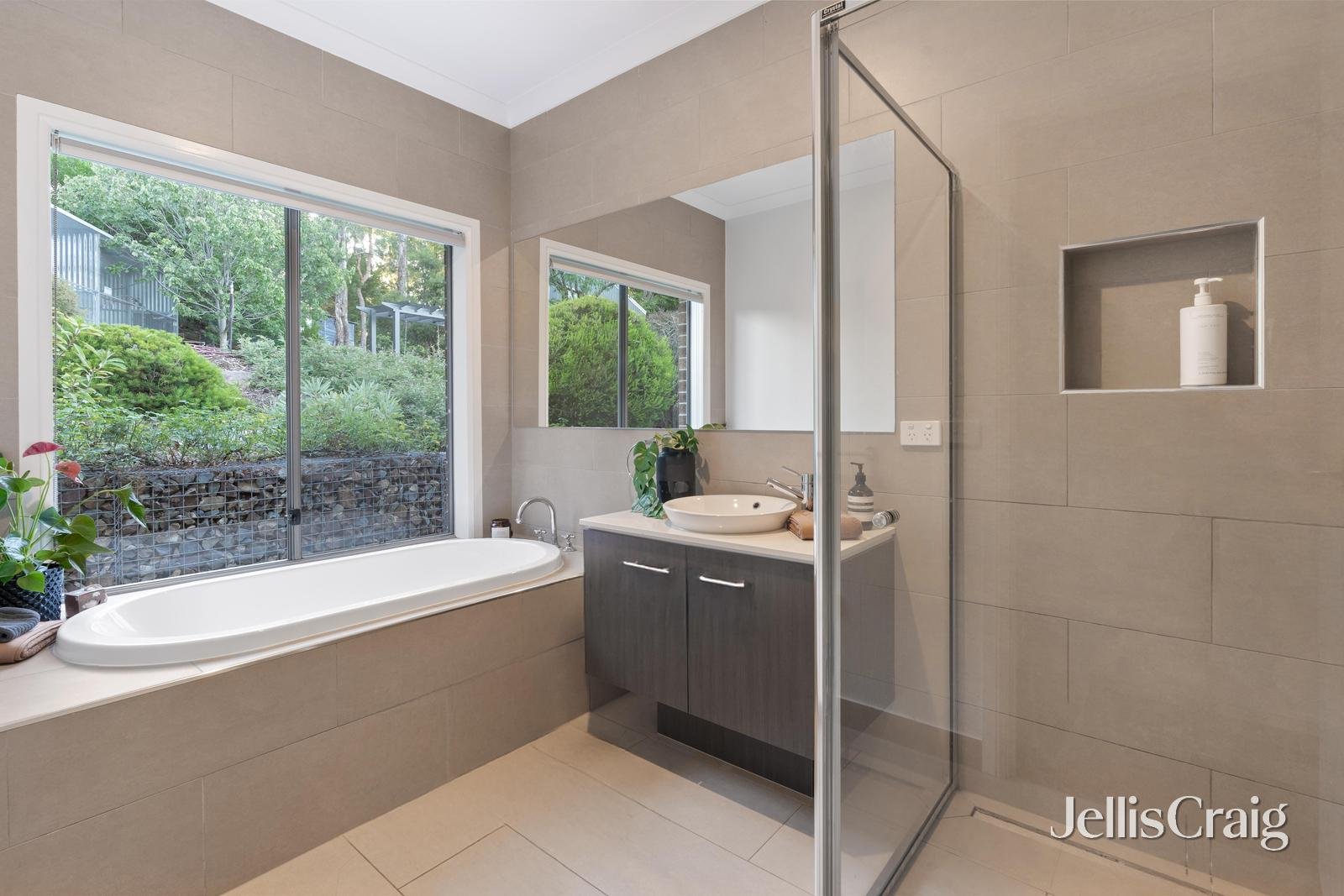 72 Heads Road, Donvale image 9