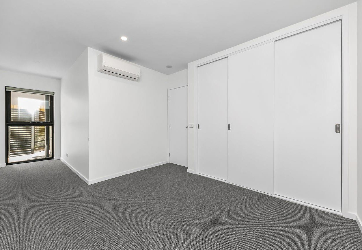 7/2 Howard Court, Clayton image 5