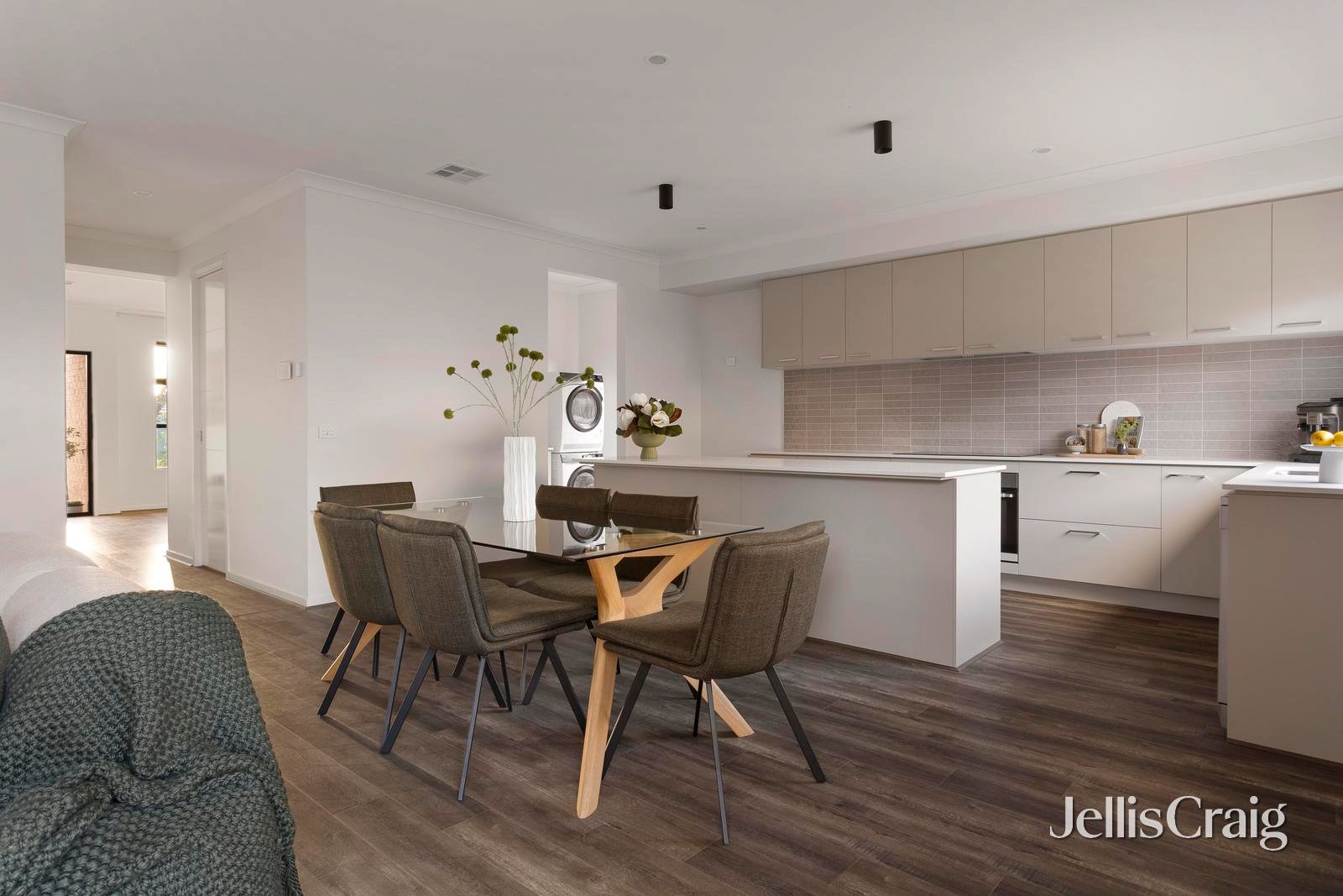 72 Kenmare Street, Watsonia image 6