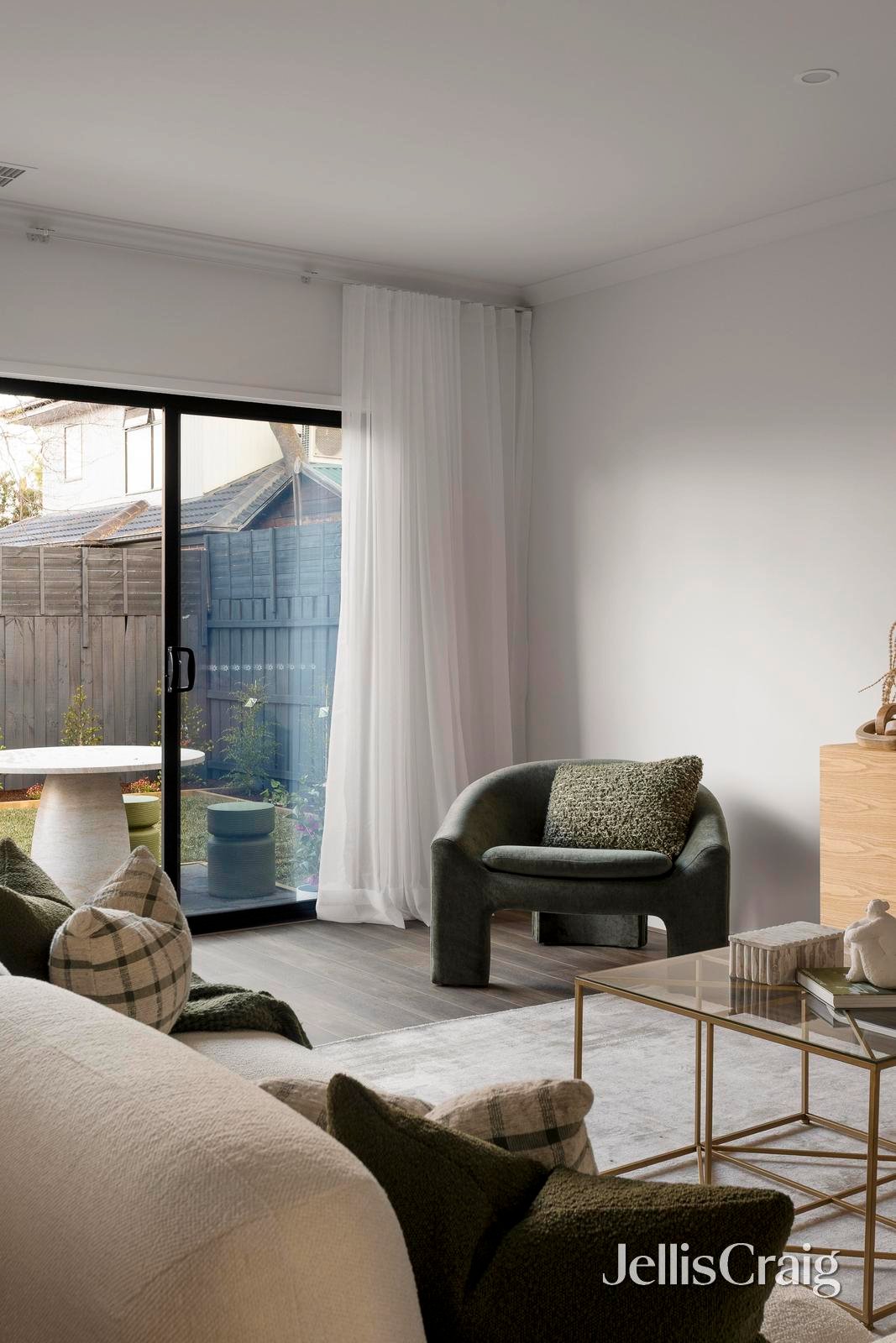 72 Kenmare Street, Watsonia image 11