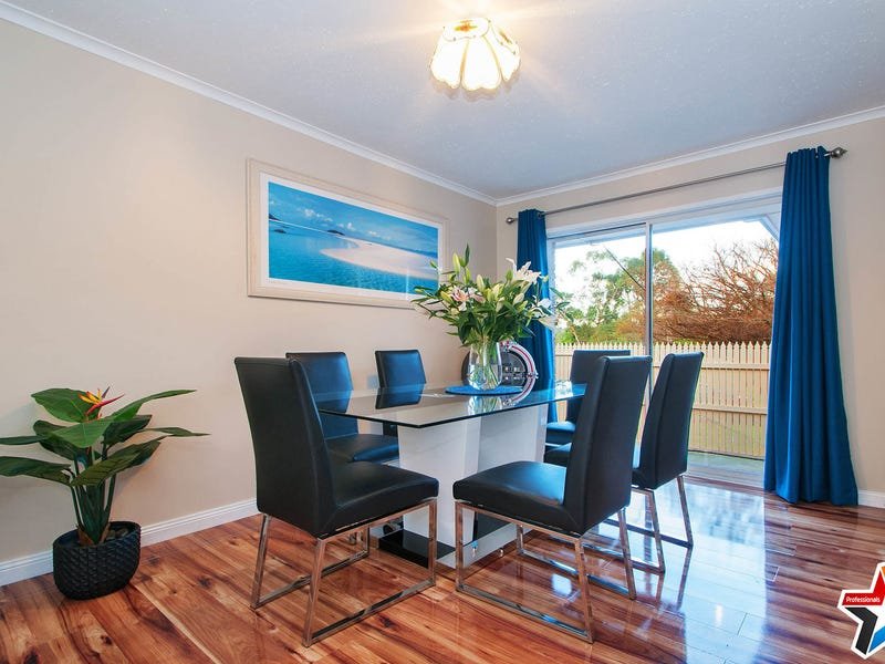 72 Lancaster Road, Mooroolbark image 3