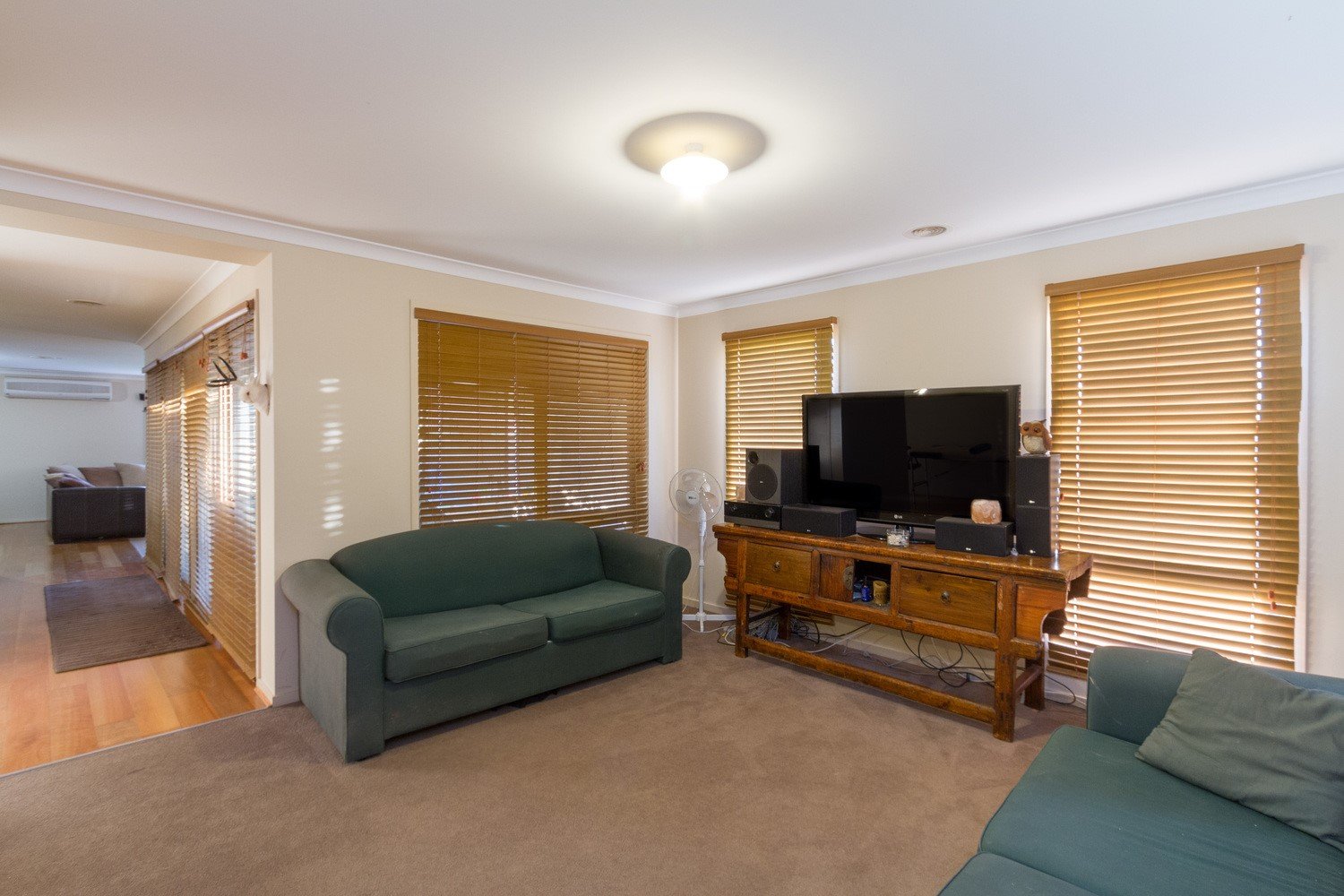 72 Larbert Road, Mooroolbark image 7