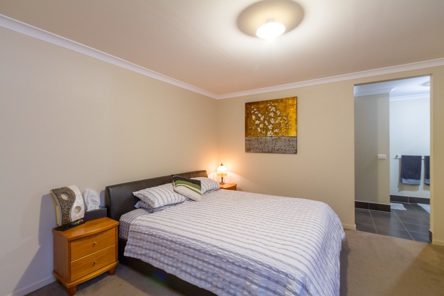 72 Larbert Road, Mooroolbark image 8