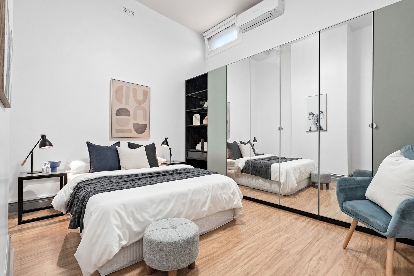 Property Gallery Thumbnail 3