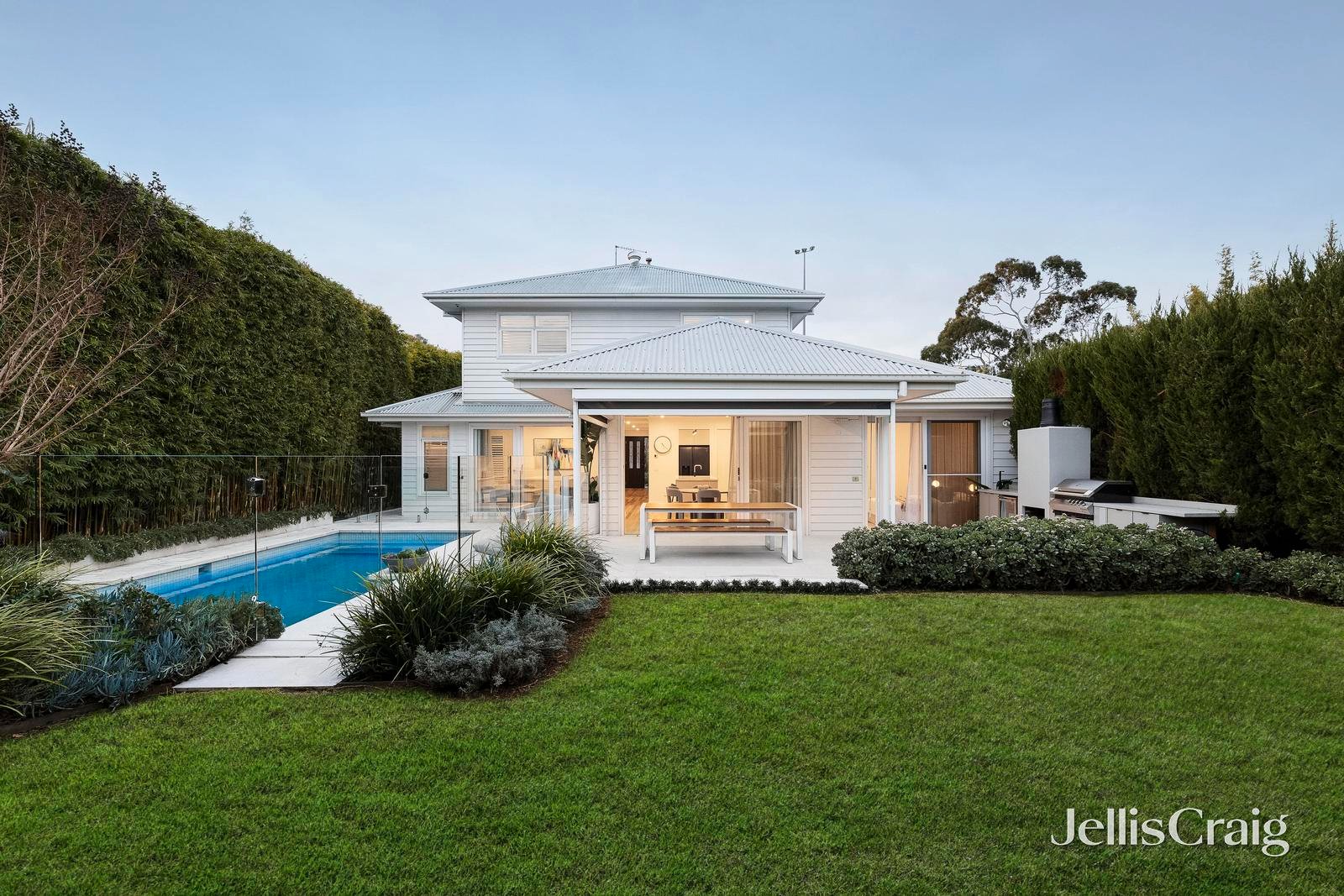 72 Ludstone Street, Hampton image 25