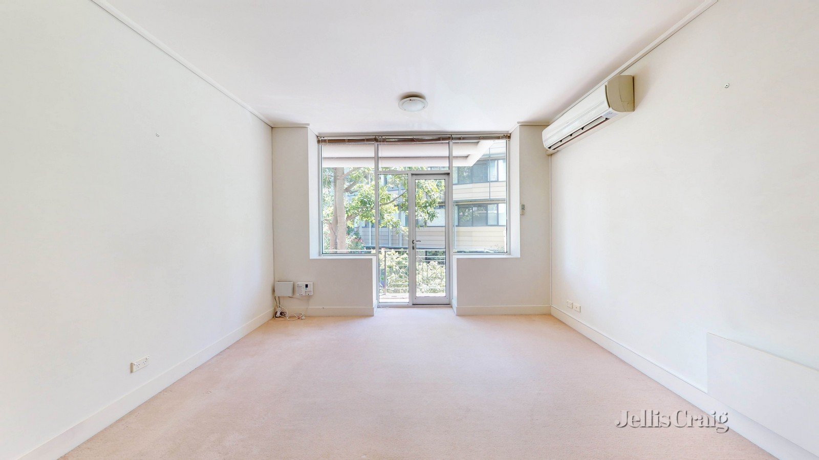 7/2 MacArthur Road, Parkville image 2