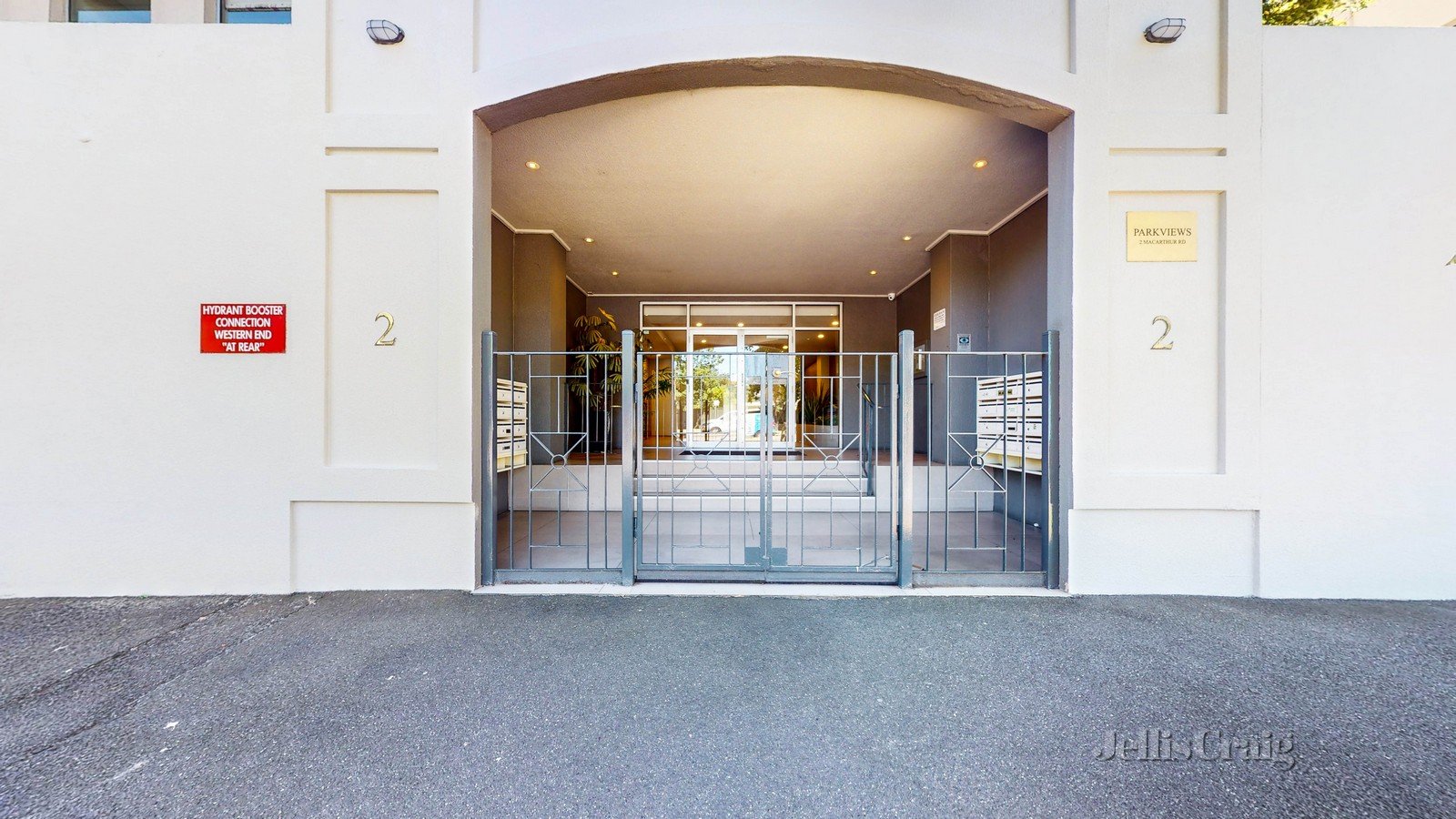 7/2 MacArthur Road, Parkville image 12