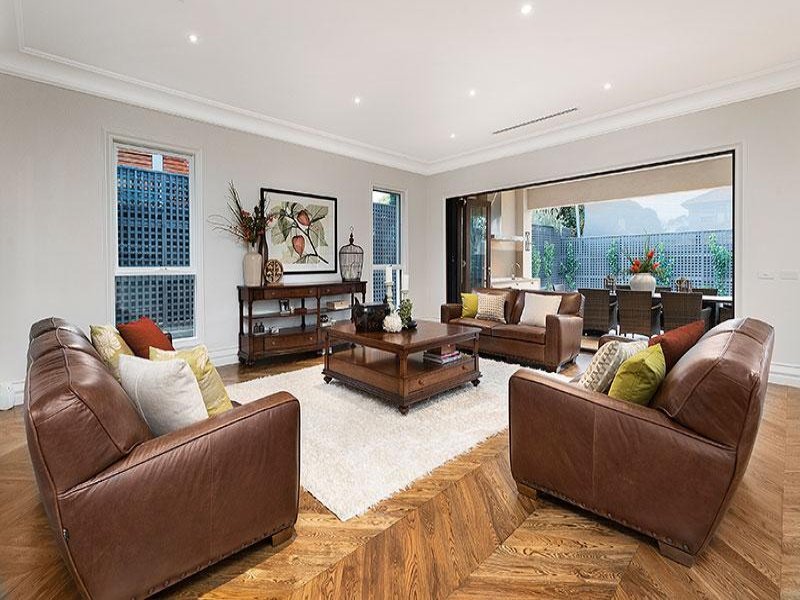 72 Panoramic Road, Balwyn North image 3