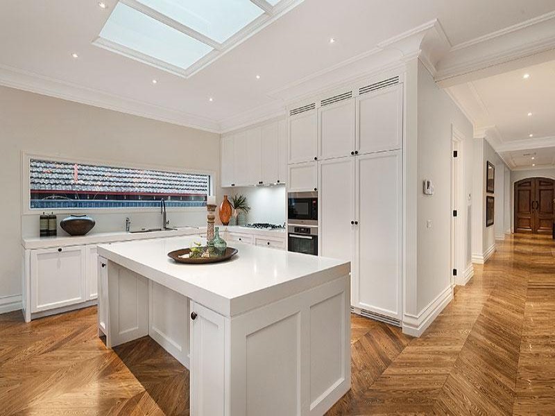 72 Panoramic Road, Balwyn North image 5