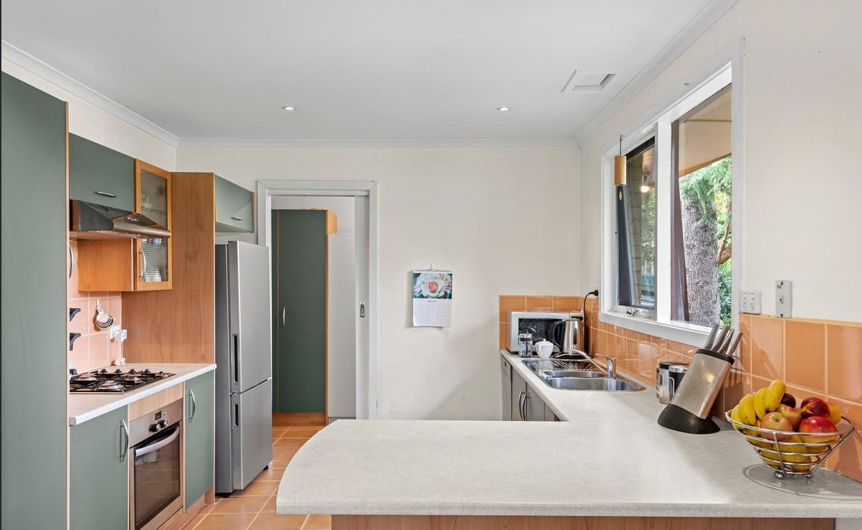 72 Polaris Drive, Doncaster East image 3