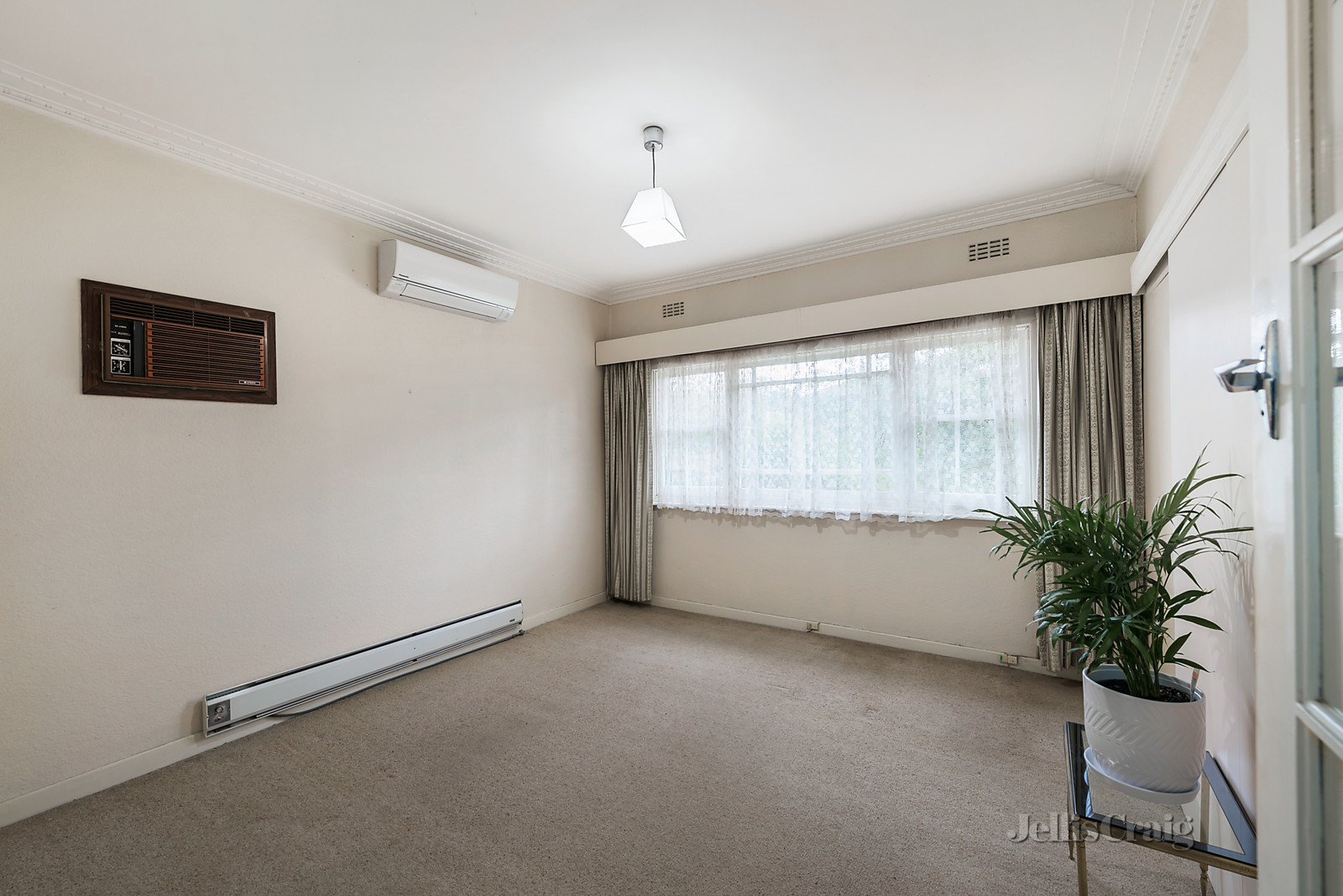 72 Rattray Road, Montmorency image 6