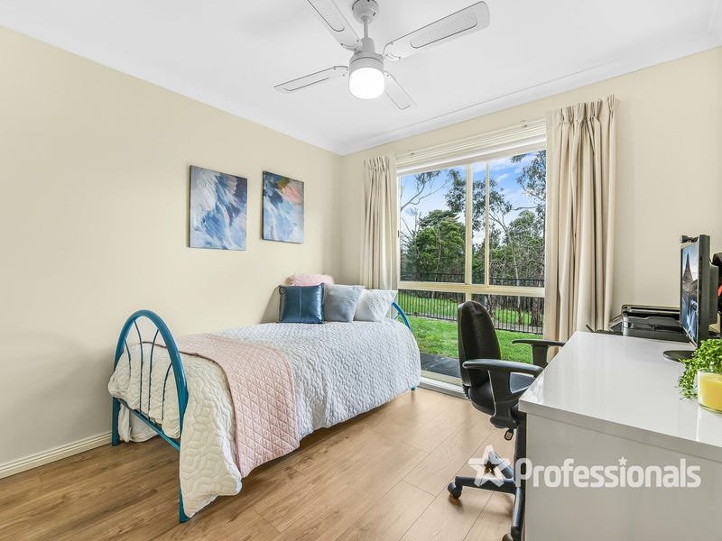 72 Regency Rise, Chirnside Park image 13