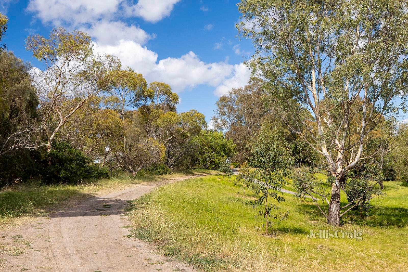 72 Rennie Street, Thornbury image 9