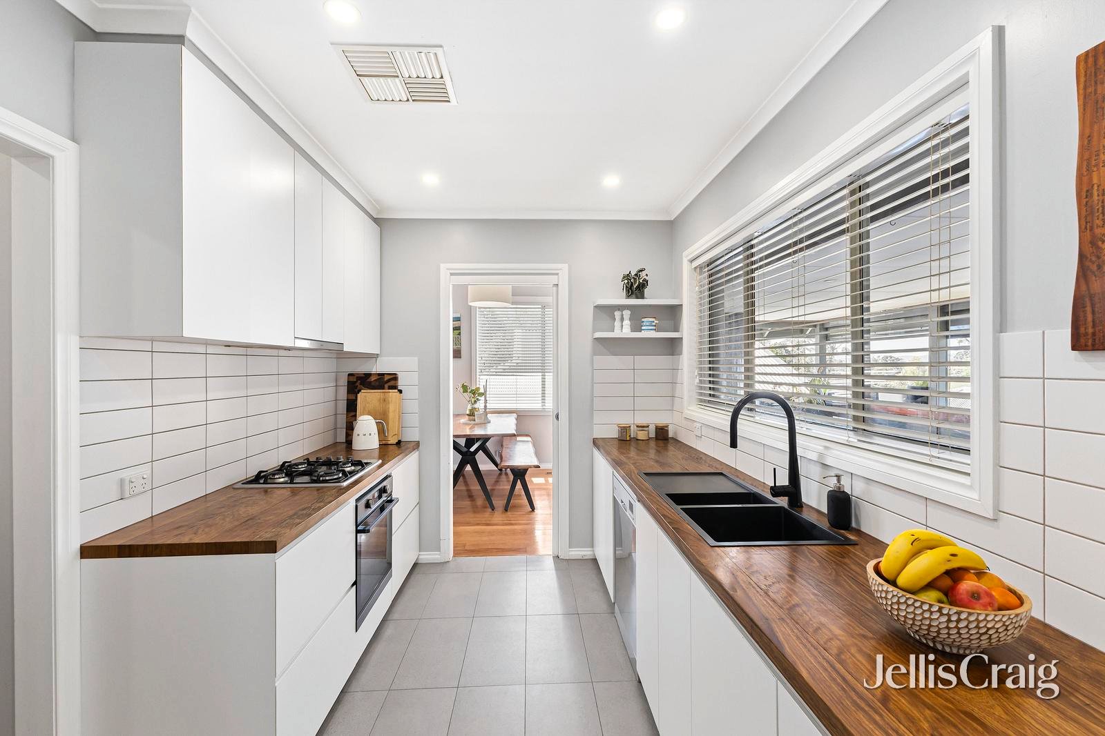 72 Roseman Road, Chirnside&nbsp;Park image 3