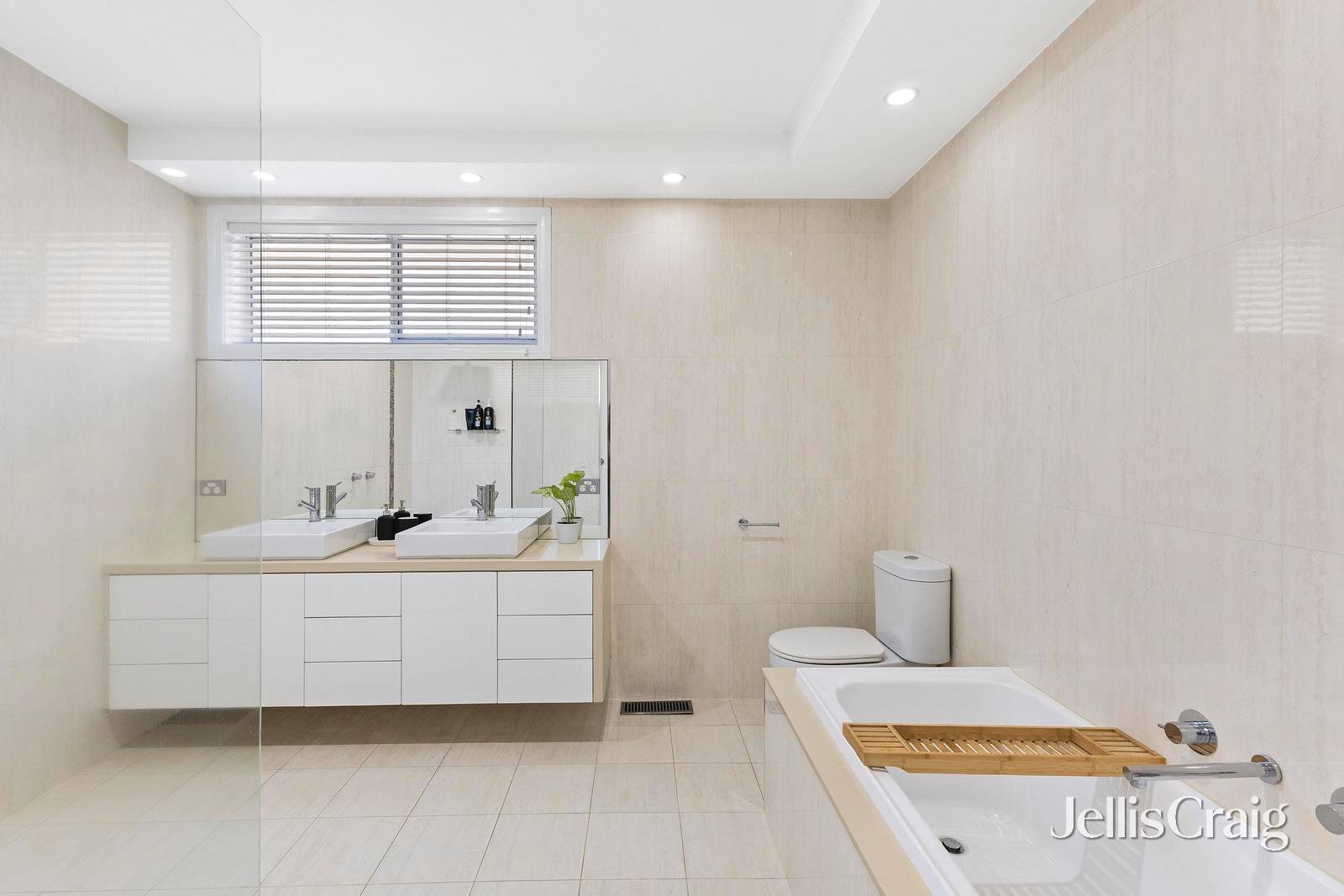 72 Roseman Road, Chirnside&nbsp;Park image 6