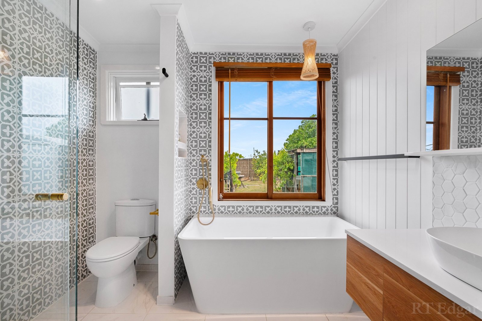 Property Gallery Thumbnail 4