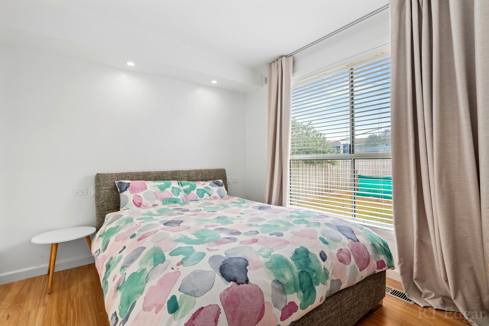 Property Gallery Thumbnail 5
