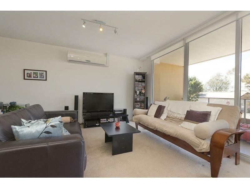 7/2 Saltriver Place, Footscray image 2