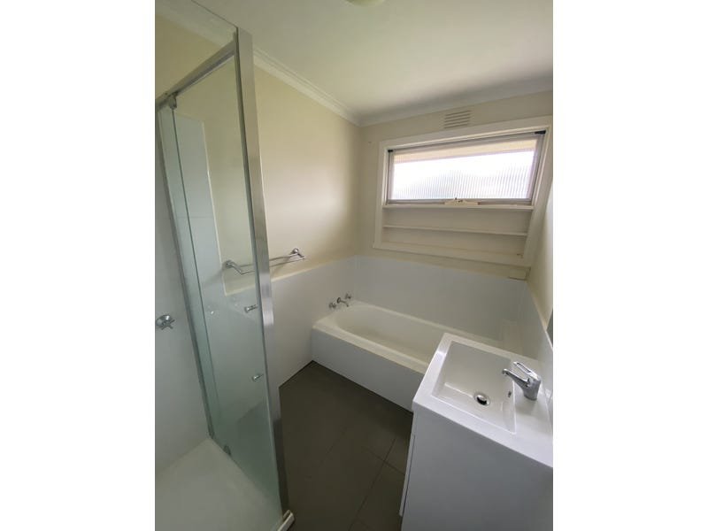 Property Gallery Thumbnail 15