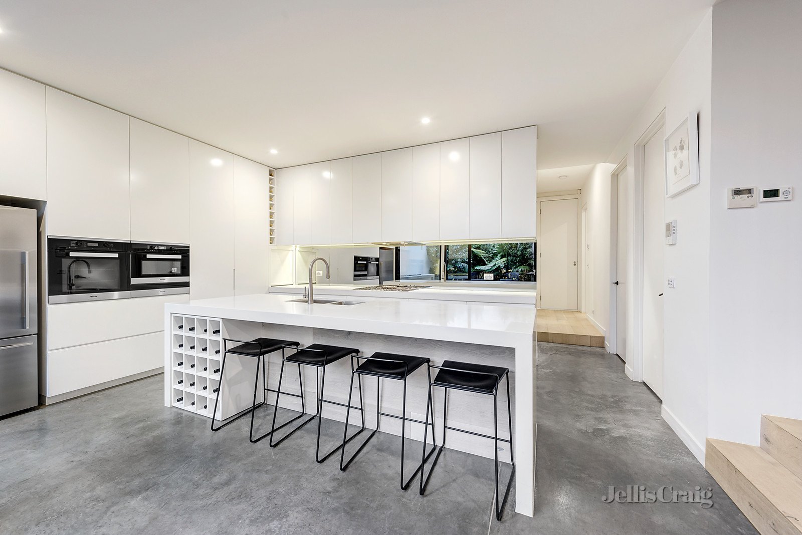 72 Spring Street, Prahran image 3