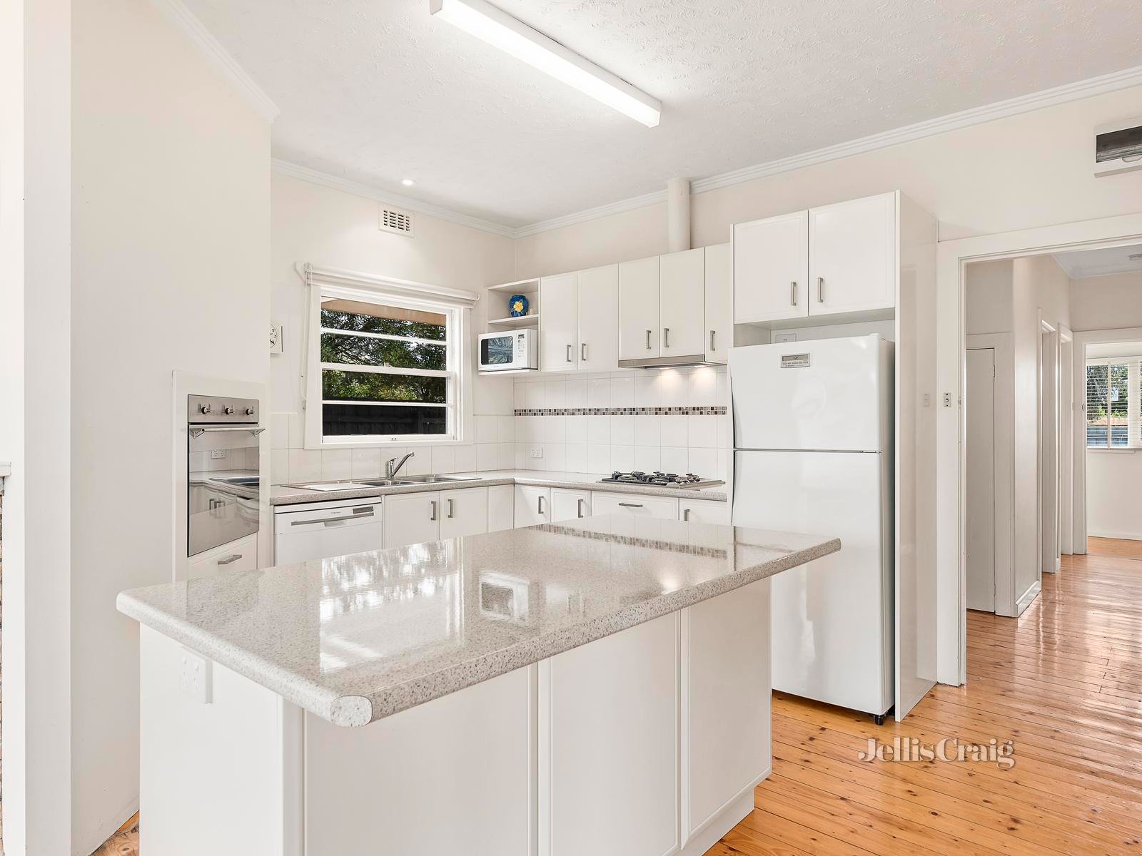 72 St Pauls Road, Sorrento image 5