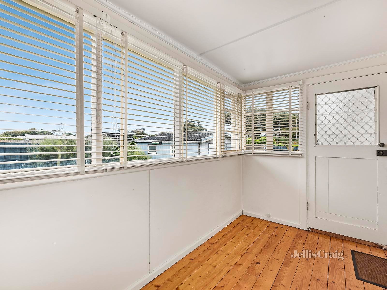 72 St Pauls Road, Sorrento image 12