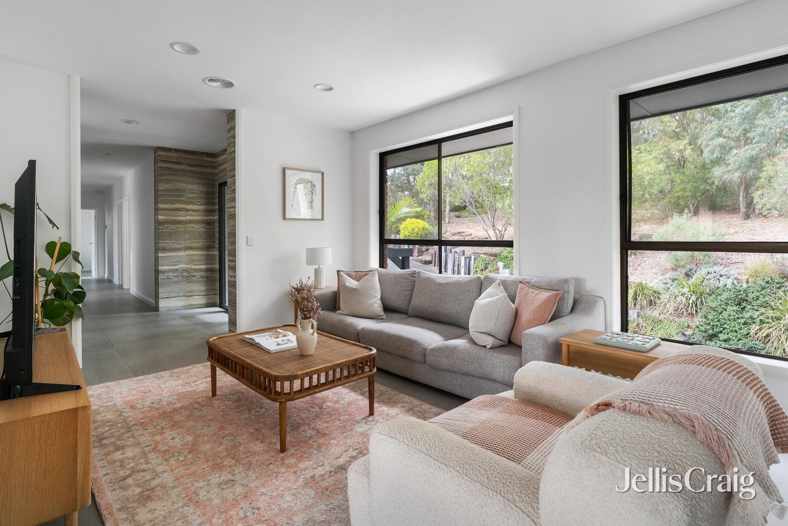72 Webb Street, Warrandyte image 2