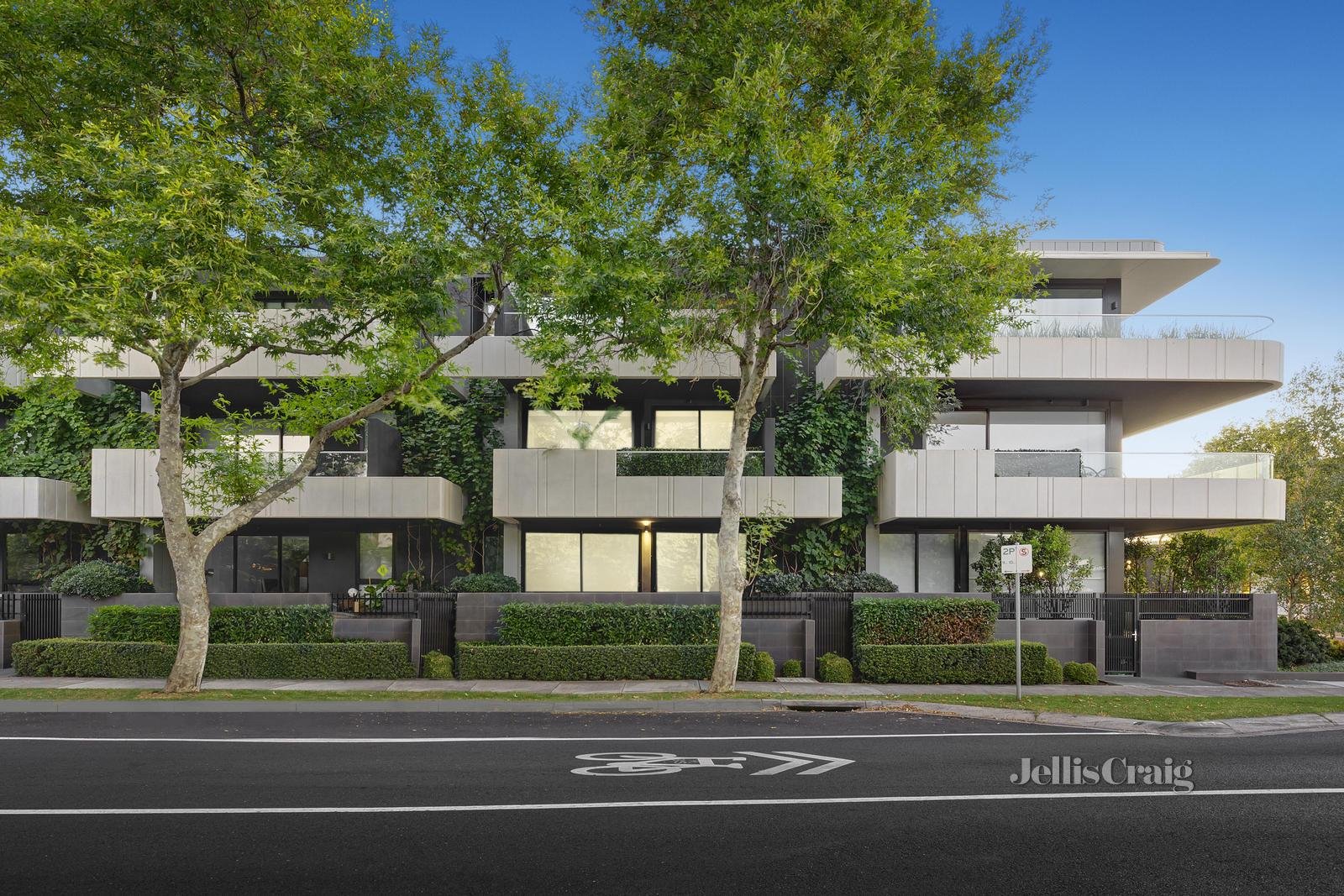 7/2 Well Street, Brighton image 1
