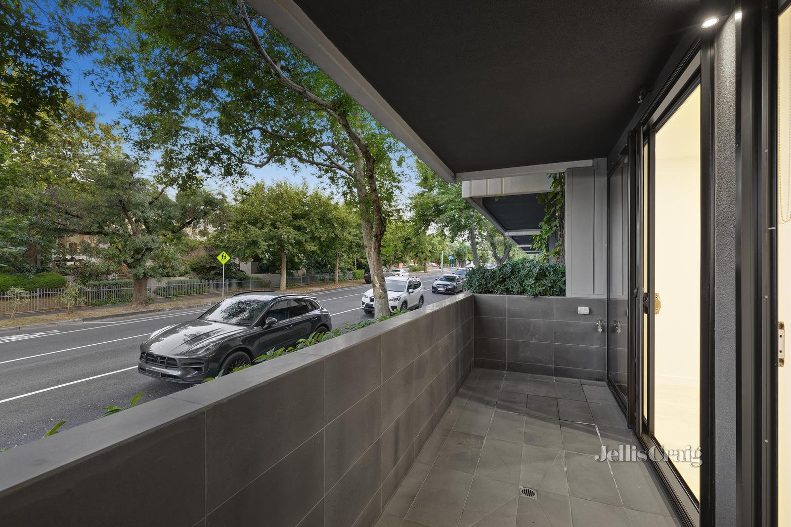 7/2 Well Street, Brighton image 5