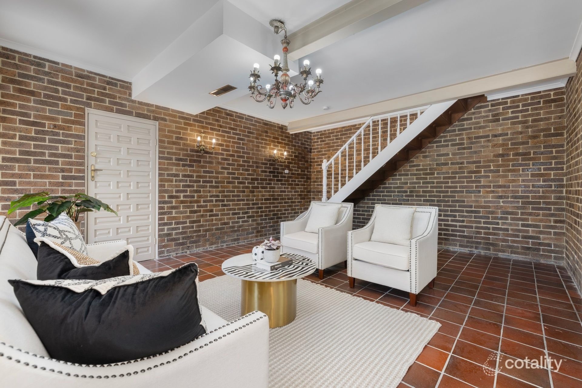 72 Wilson Road, Glen Waverley image 4