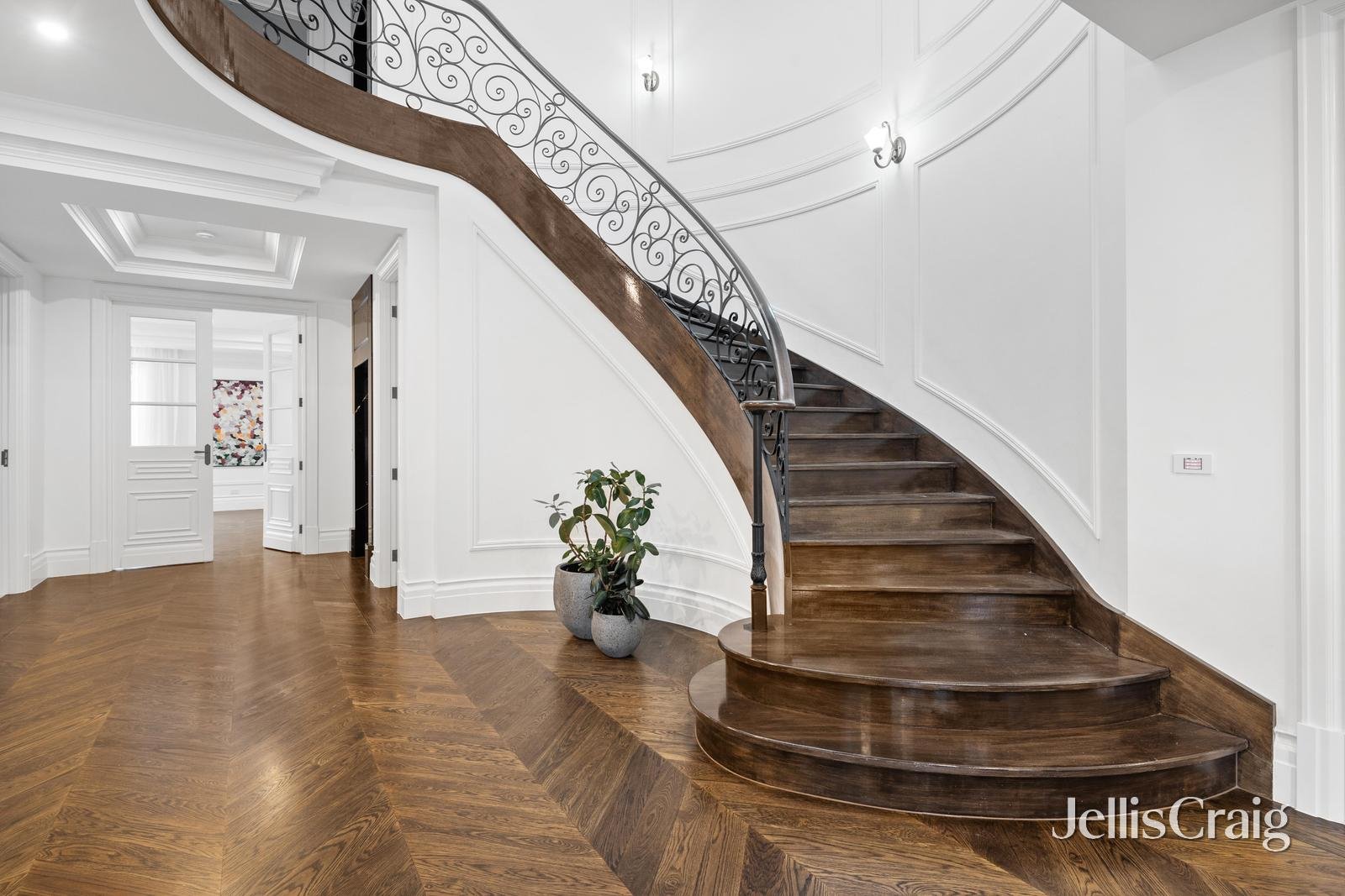 72 Winmalee Road, Balwyn image 2