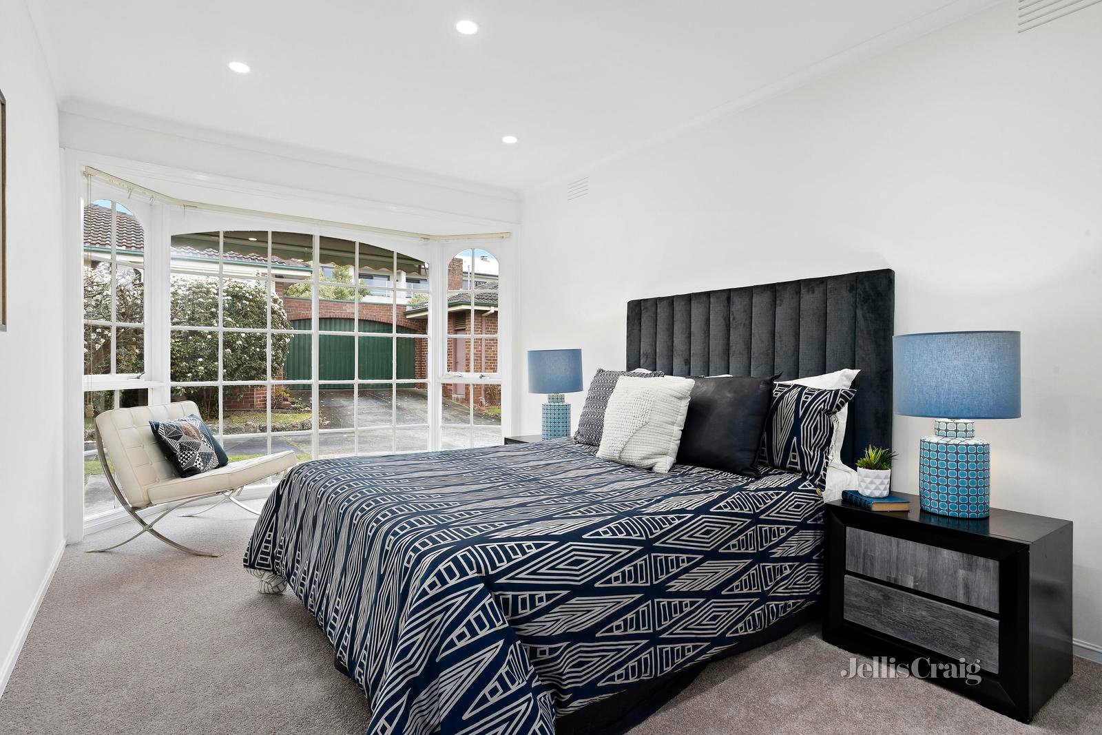 7/20 Florence Road, Surrey Hills image 5