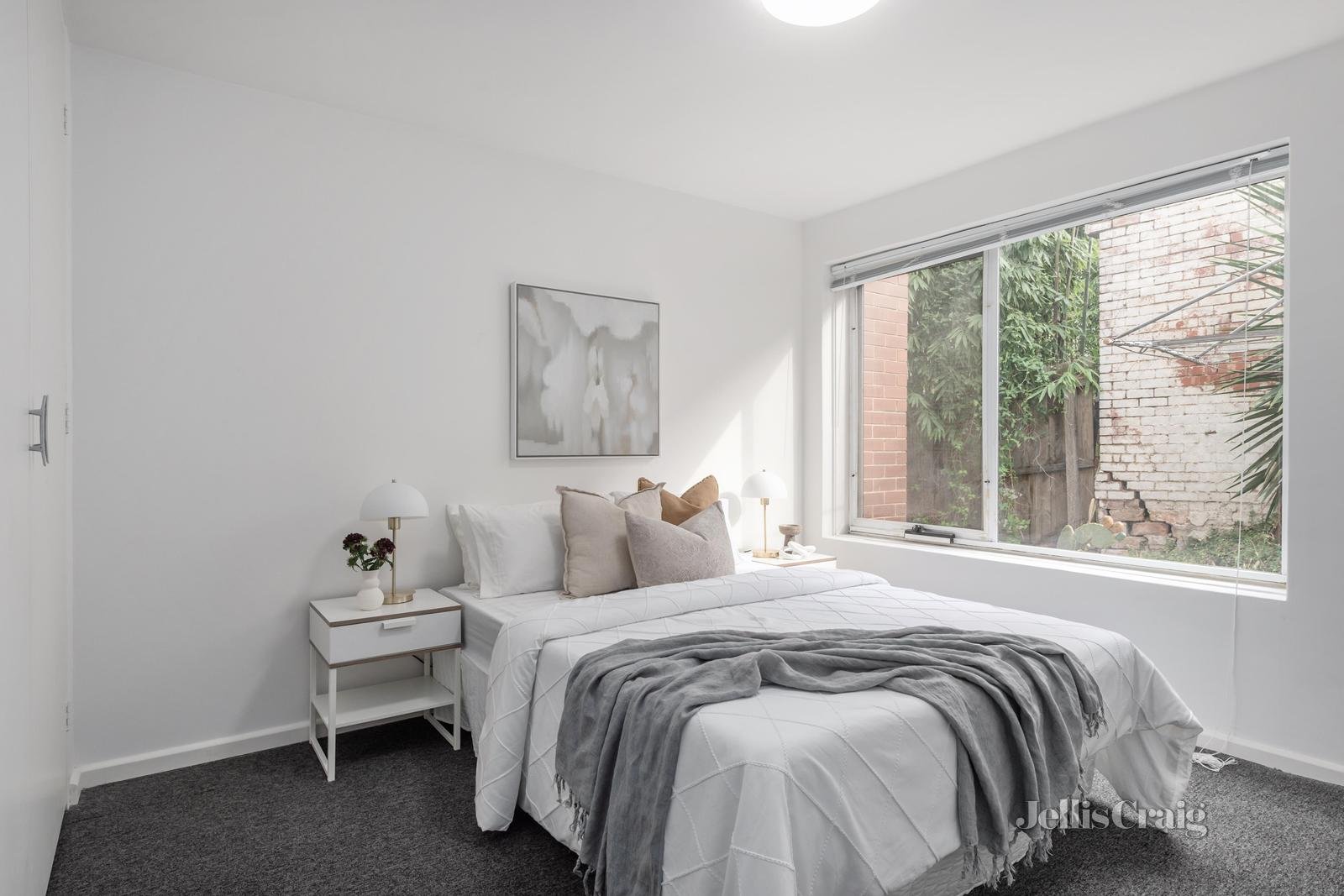 7/203 Clarke Street, Northcote image 3