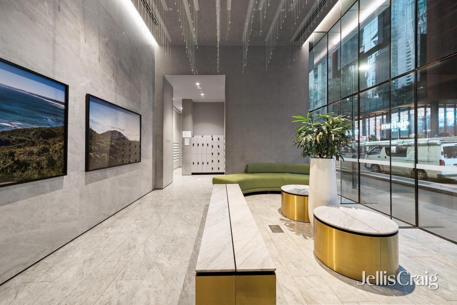 7207/462 Elizabeth Street, Melbourne image 10