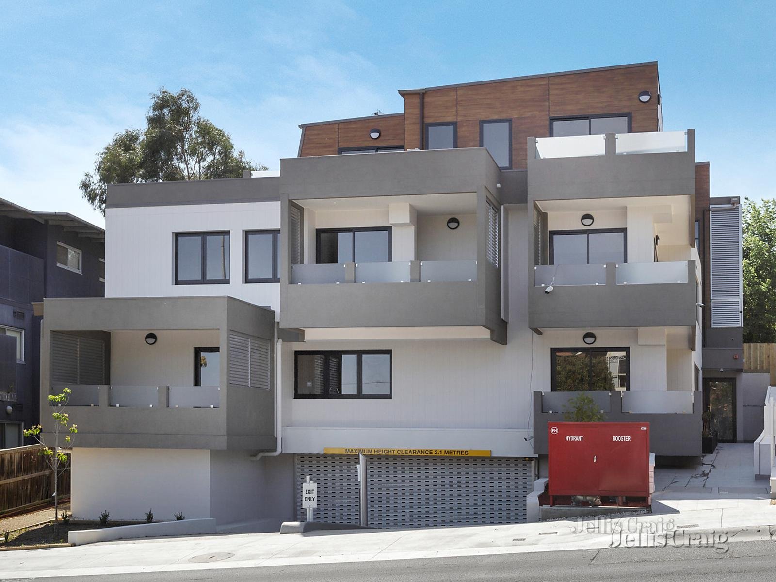 721 Elgar Road, Doncaster
- Print Image 1