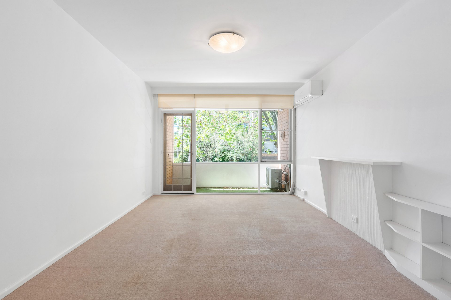 Property Gallery Thumbnail 2