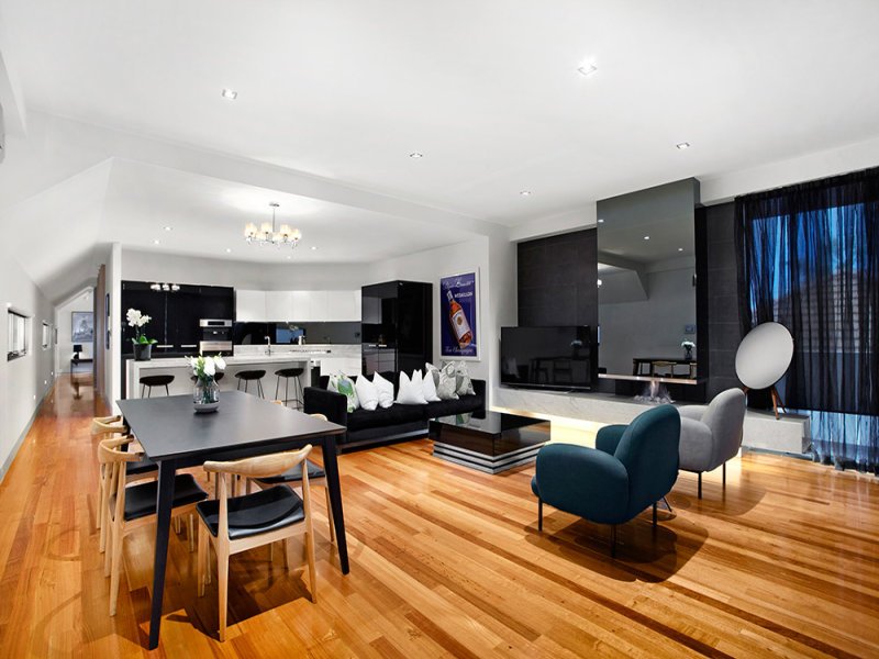 7/210 Tennyson Street, Elwood image 2