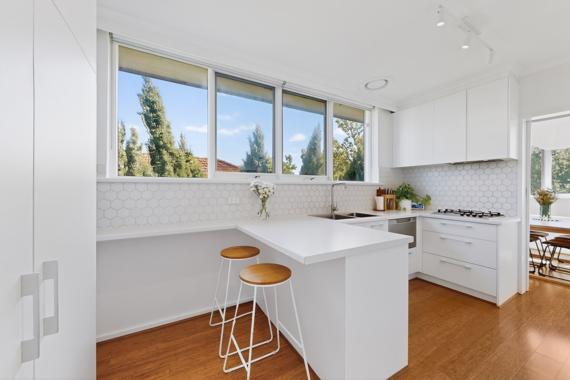 7/211 Brighton Road, Elwood image 6