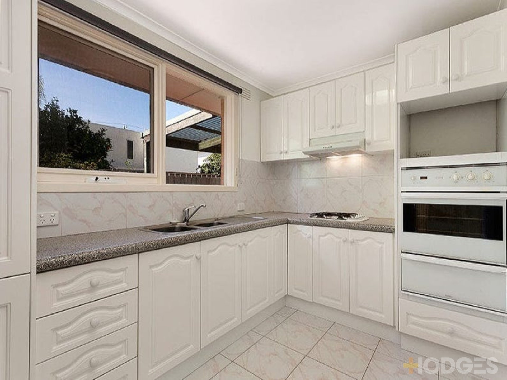 7 / 216-218 Beach Road Black Rock