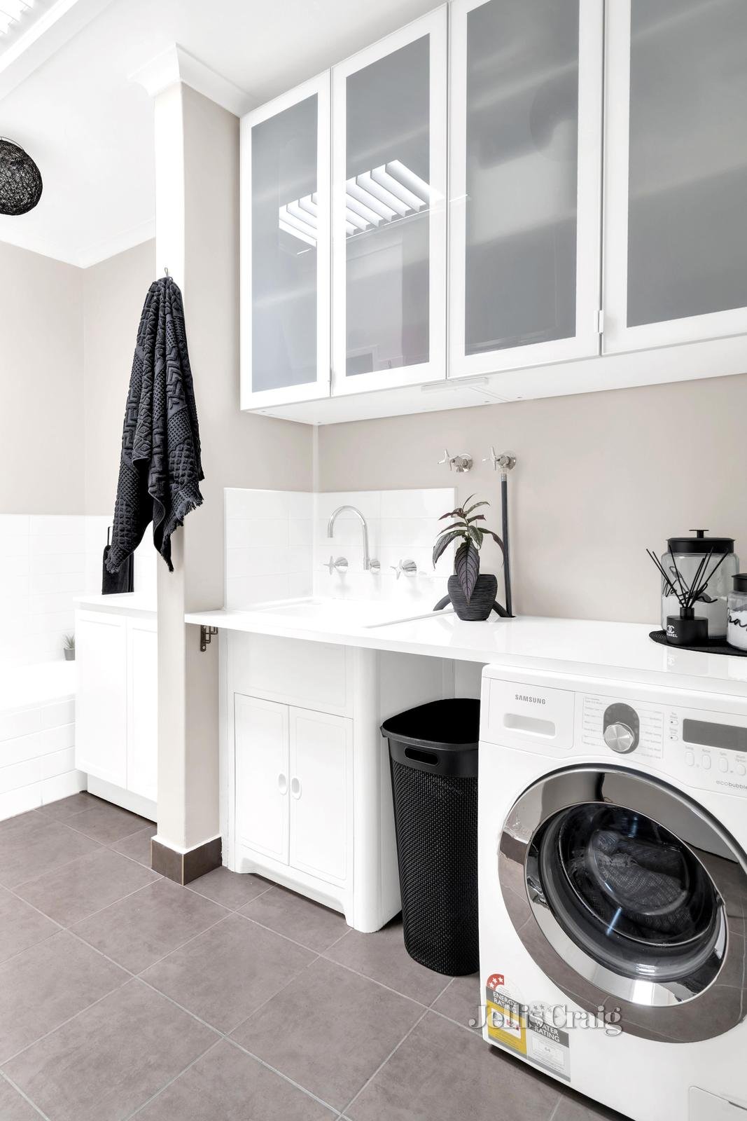 7/22 Donald Avenue, Essendon image 12