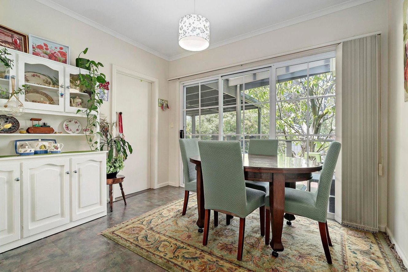 722 Whitehorse Road, Mitcham image 6