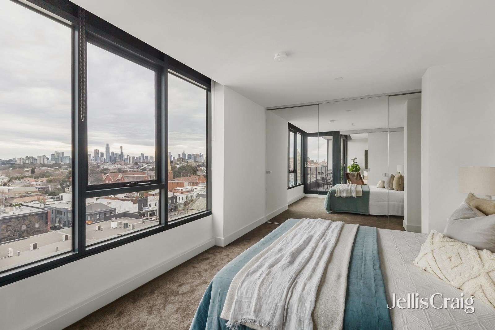 722/32 Bray Street, South&nbsp;Yarra image 5