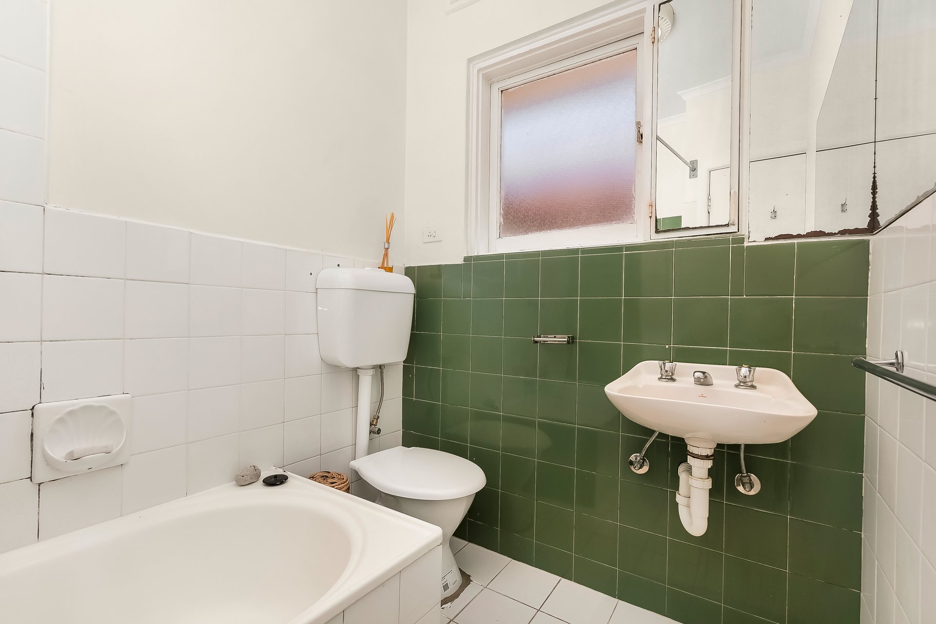 Property Gallery Thumbnail 6