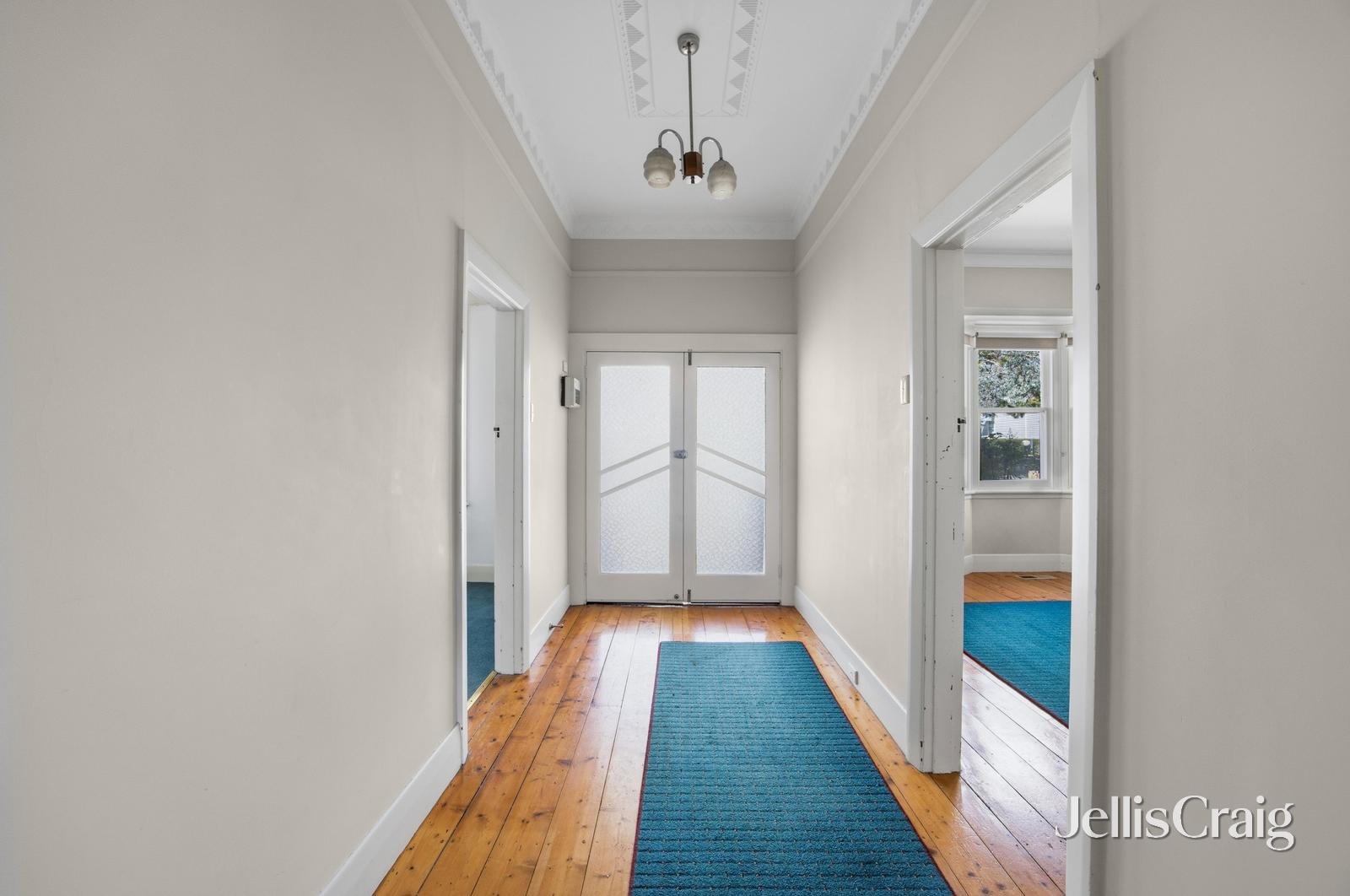 724 Barkly Street, Golden&nbsp;Point image 3