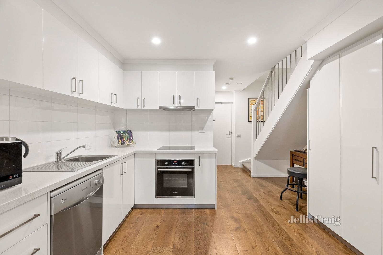 7/24 Croydon Road, Croydon image 2